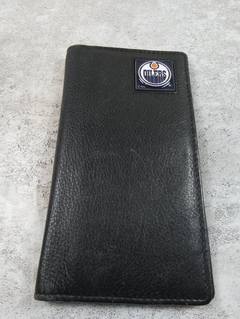 Oilers Hockey Logo Wallet NHL Black Leather Siskiyou Sports